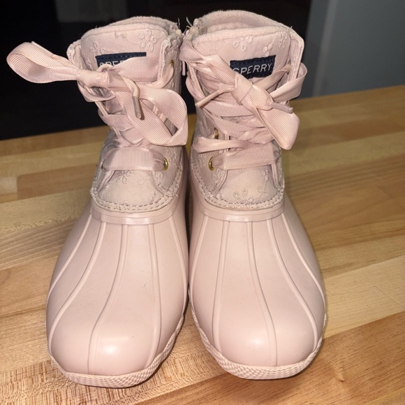 Sperry Other - Sperry saltwater Lace-Up Duck Boots